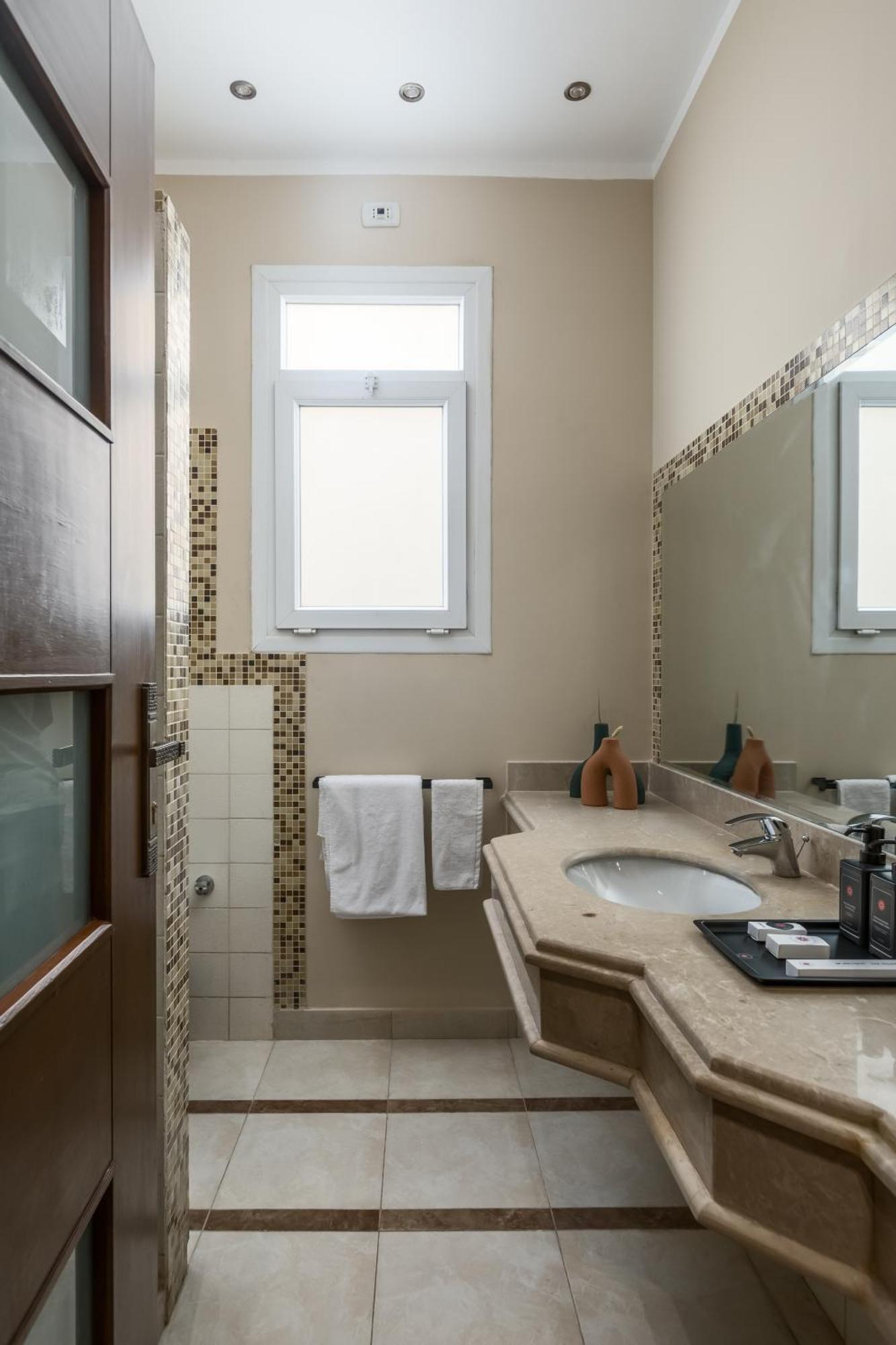 Livingville The Two-Fifty Cairo Ngoại thất bức ảnh